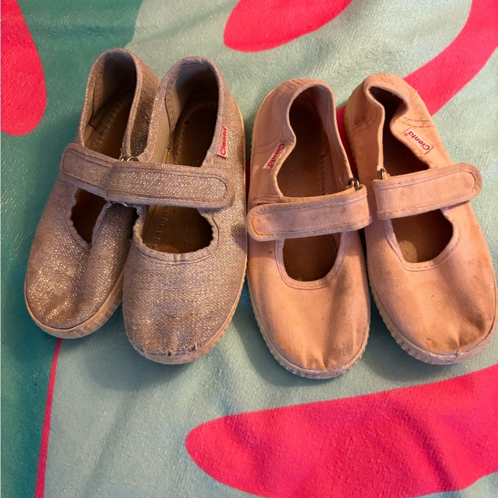 6 Pairs of Girls Shoes..